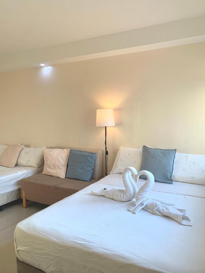 The Persimmon Studios Near Ayala And Sm City 宿务 外观 照片